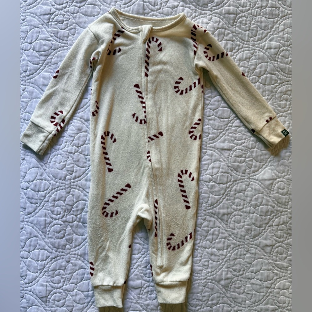 Properly Tied Baby Boy Long Sleeve T Shirt Christmas Bundle Set CandyCane PJ 12M - Picture 9 of 11